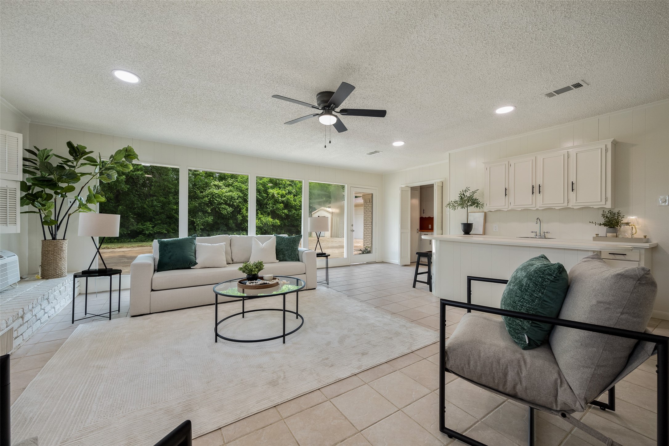 14821 Kleberg Road Dallas TX 75253