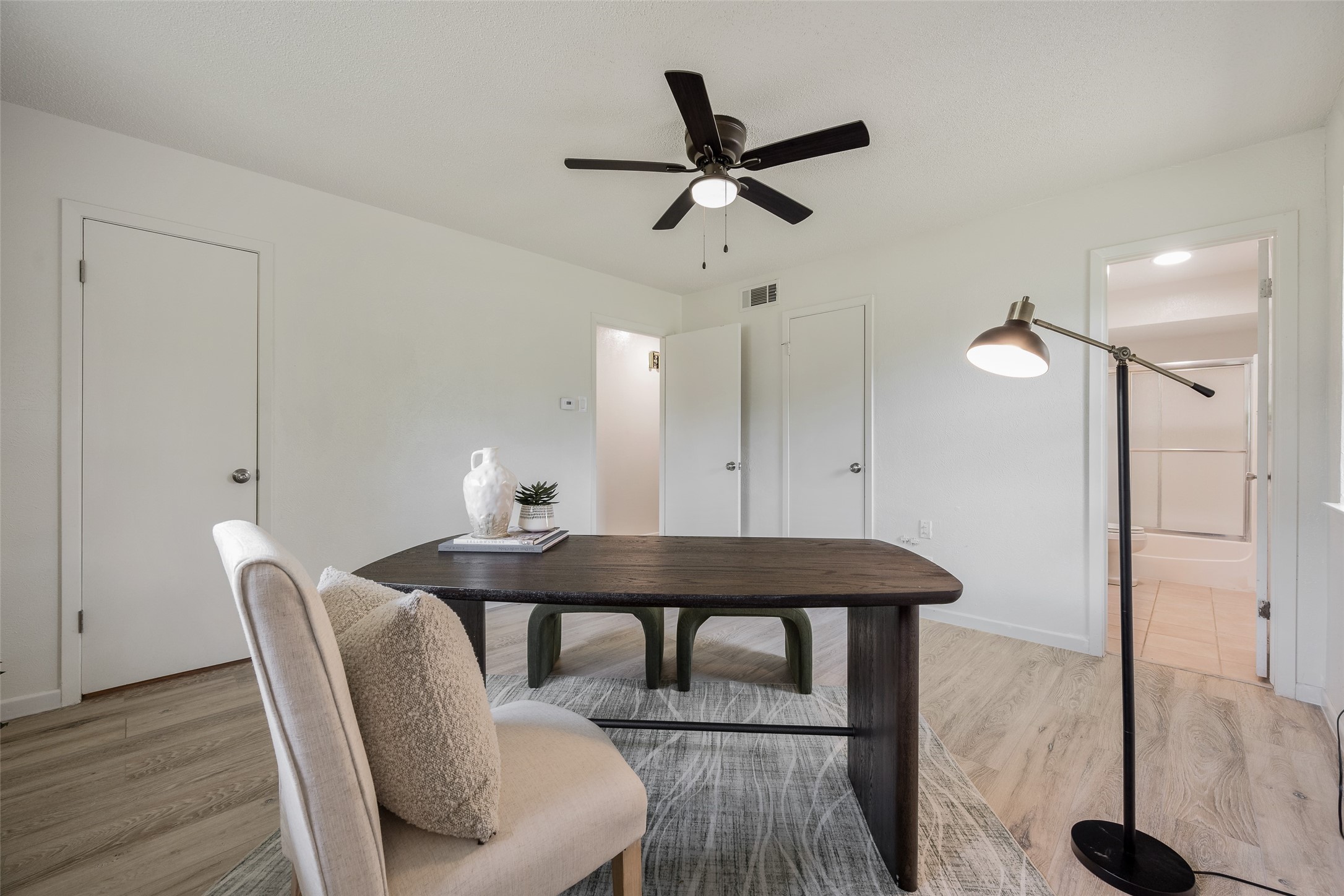 14821 Kleberg Road Dallas TX 75253