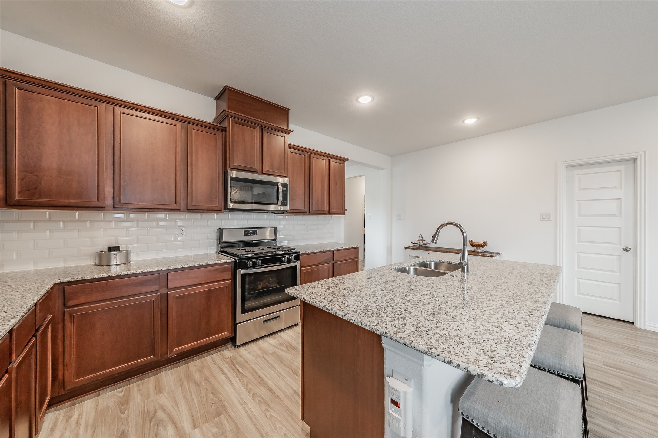 1446 White Water Way Aubrey TX 76227
