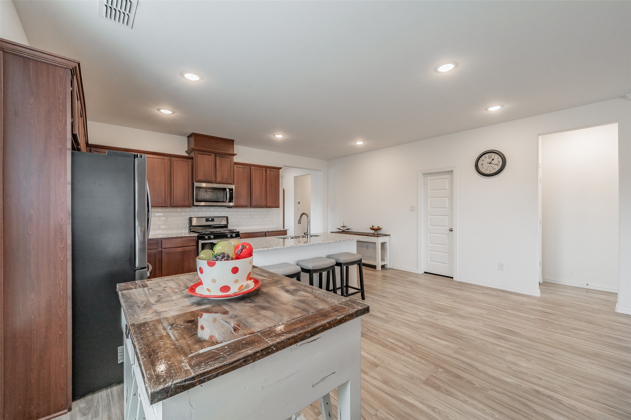 1446 White Water Way Aubrey TX 76227
