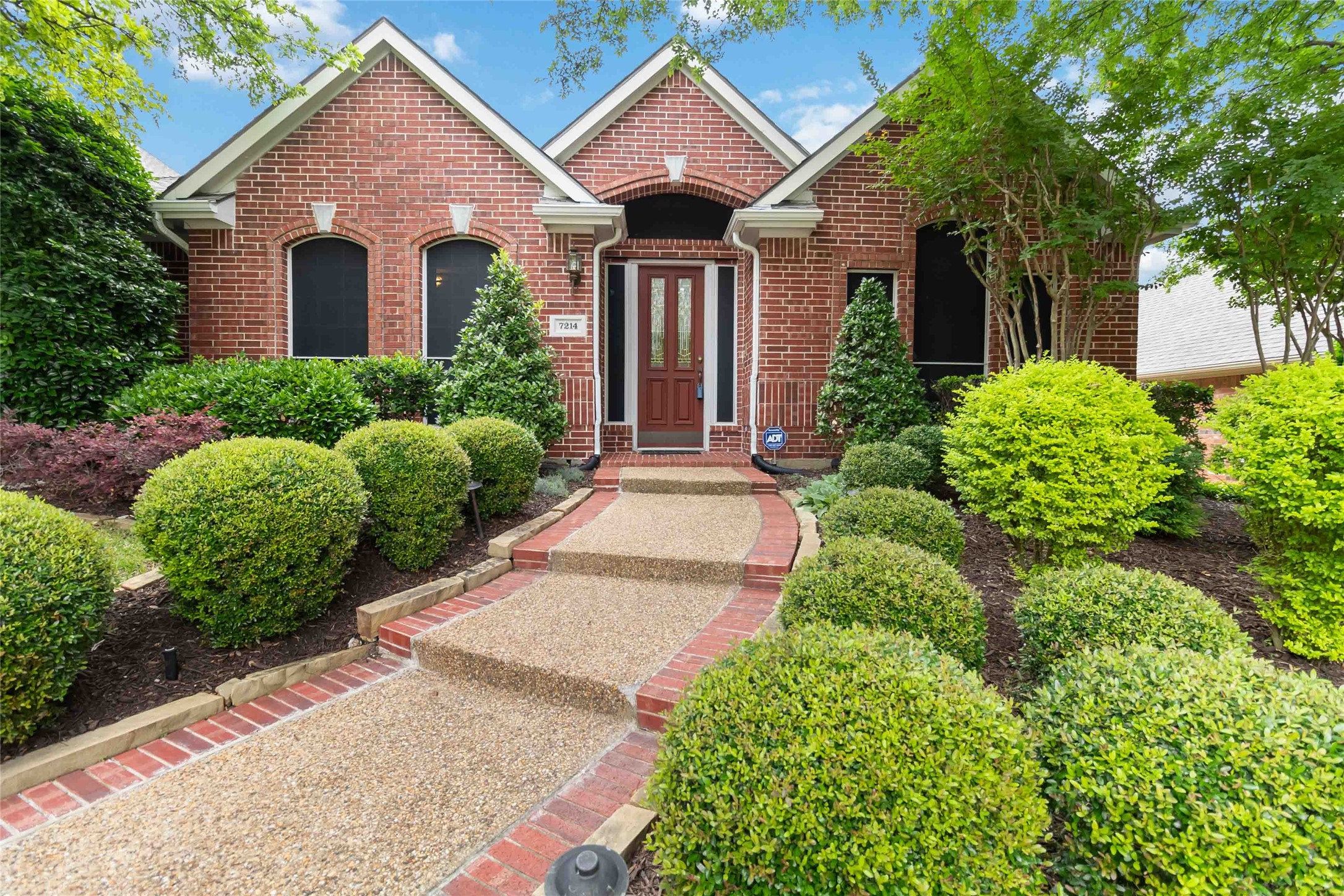 7214 Persimmon Court Garland TX 75044
