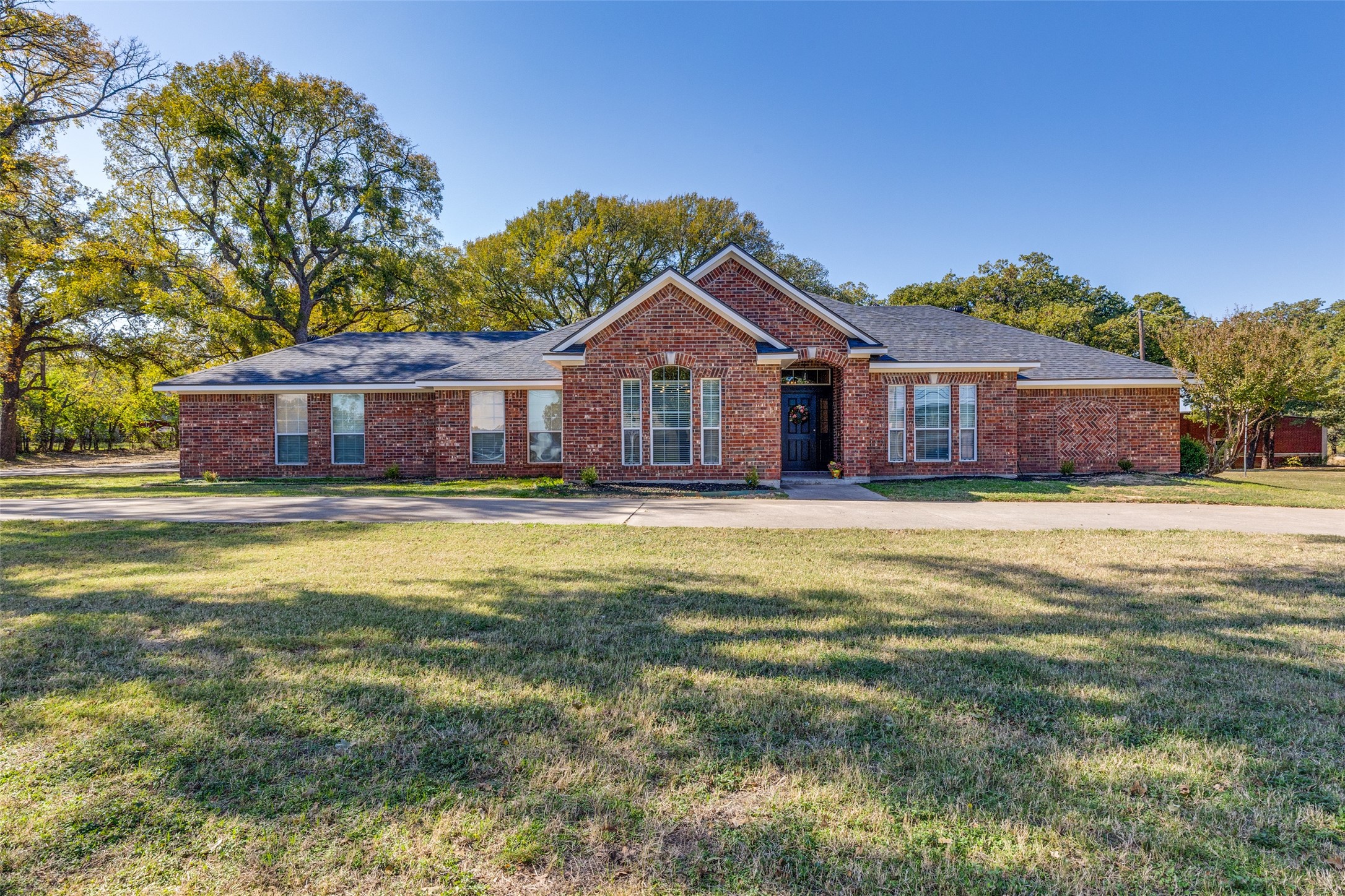 921 Corry A Edwards Drive Kennedale TX 76060