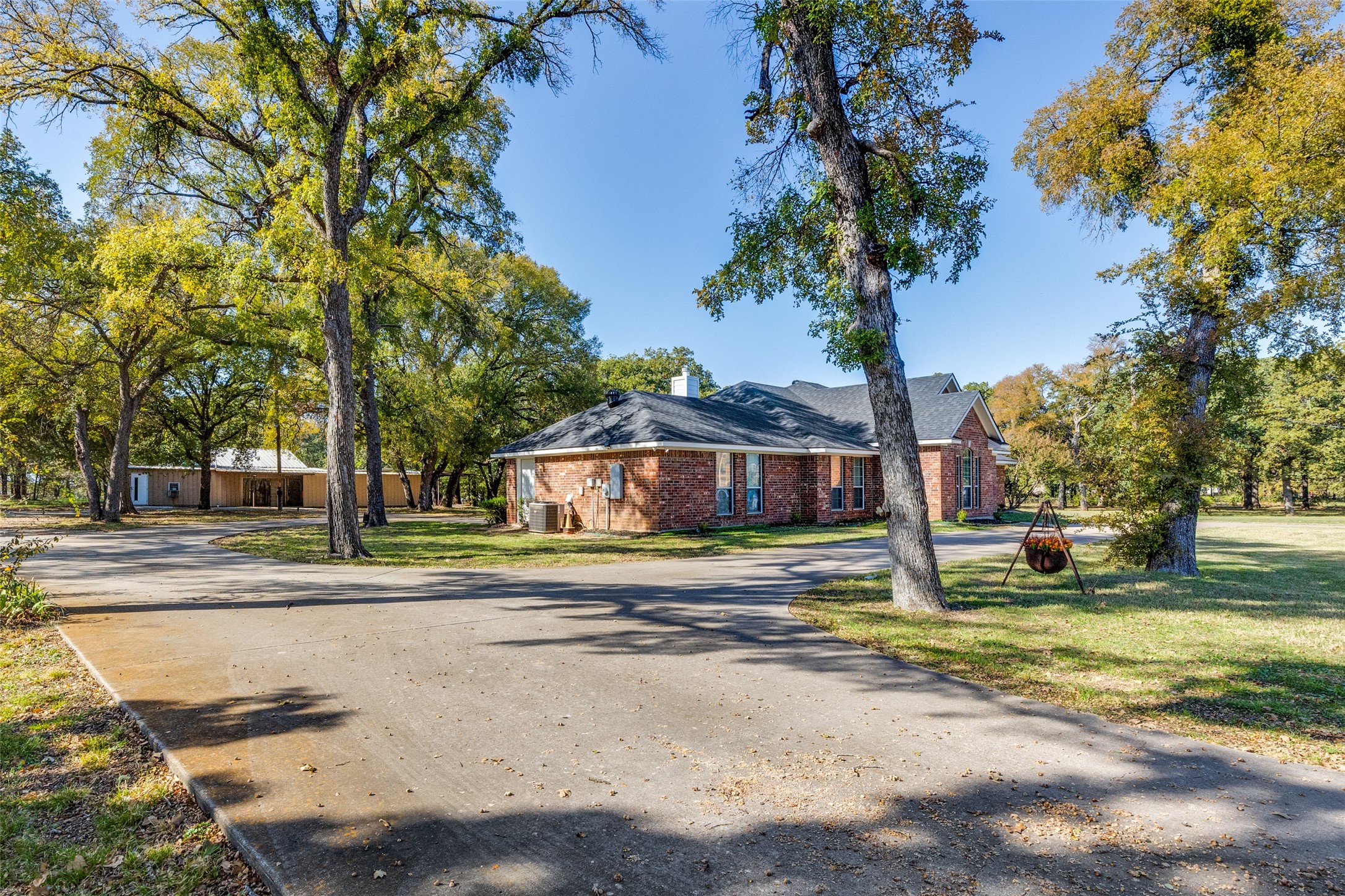 921 Corry A Edwards Drive Kennedale TX 76060