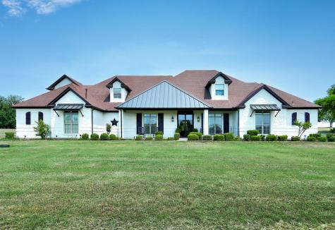 151 N Boyce Lane Fort Worth TX 76108