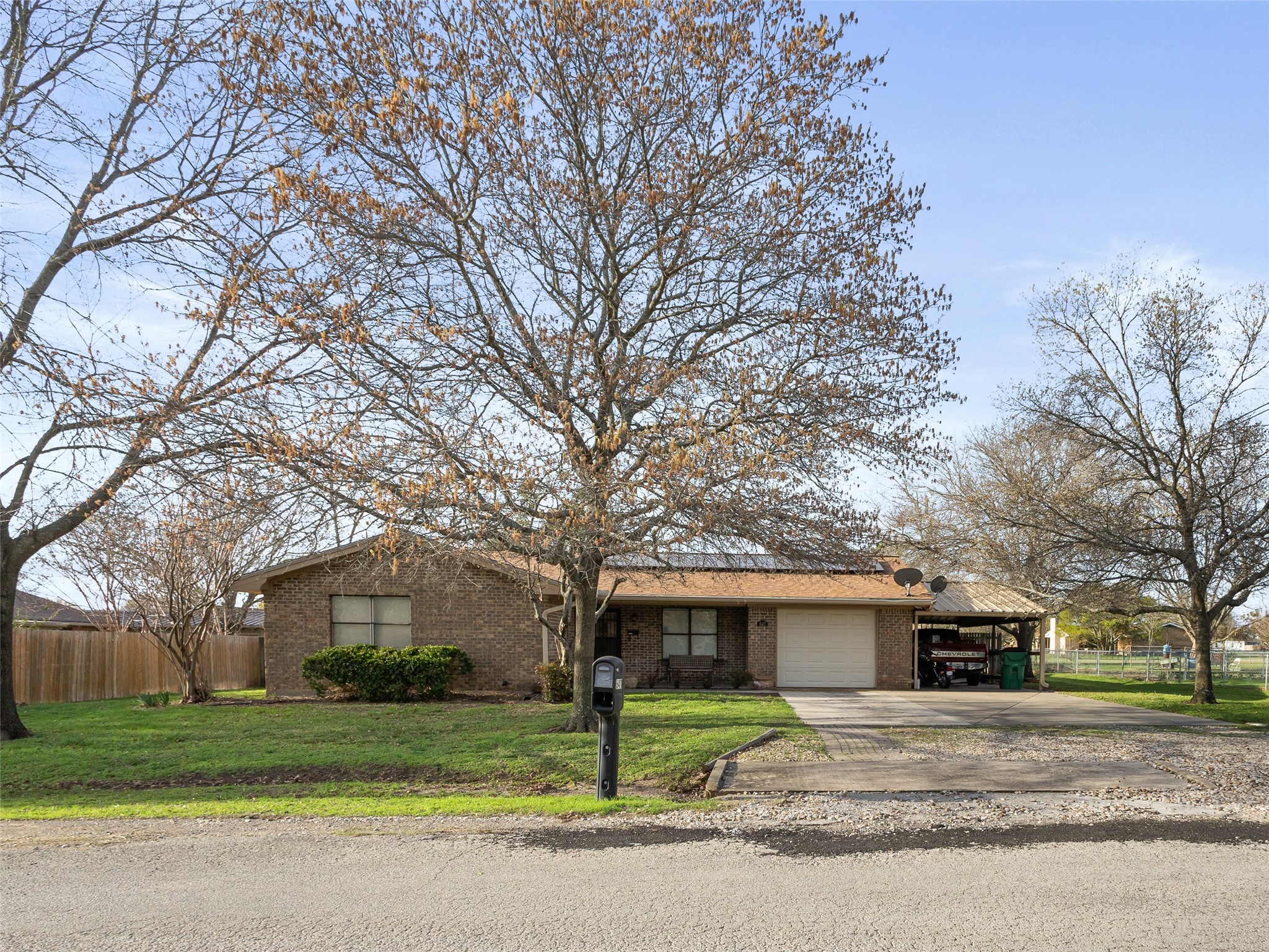647 W Travis Street Dublin TX 76446