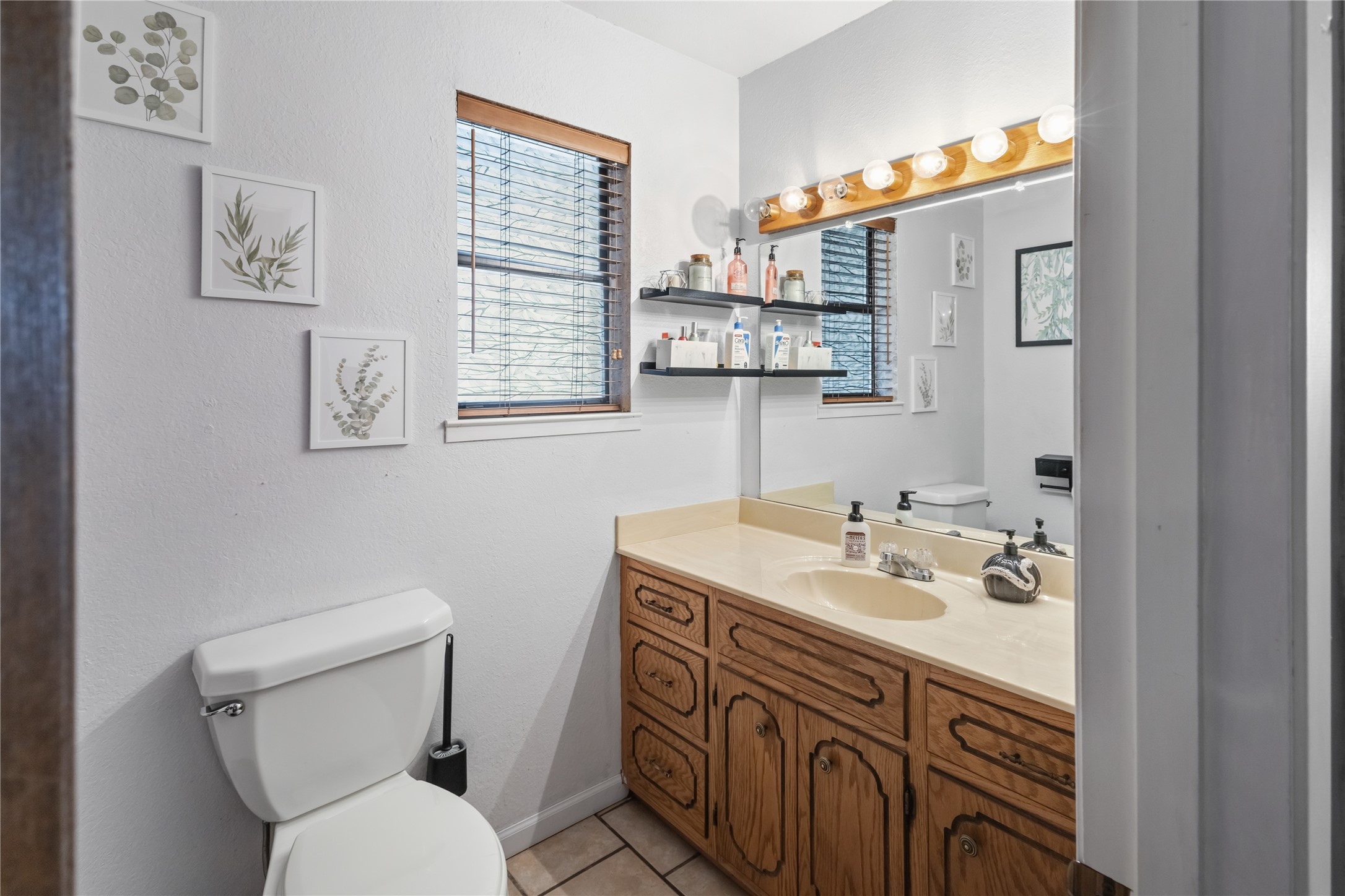 647 W Travis Street Dublin TX 76446