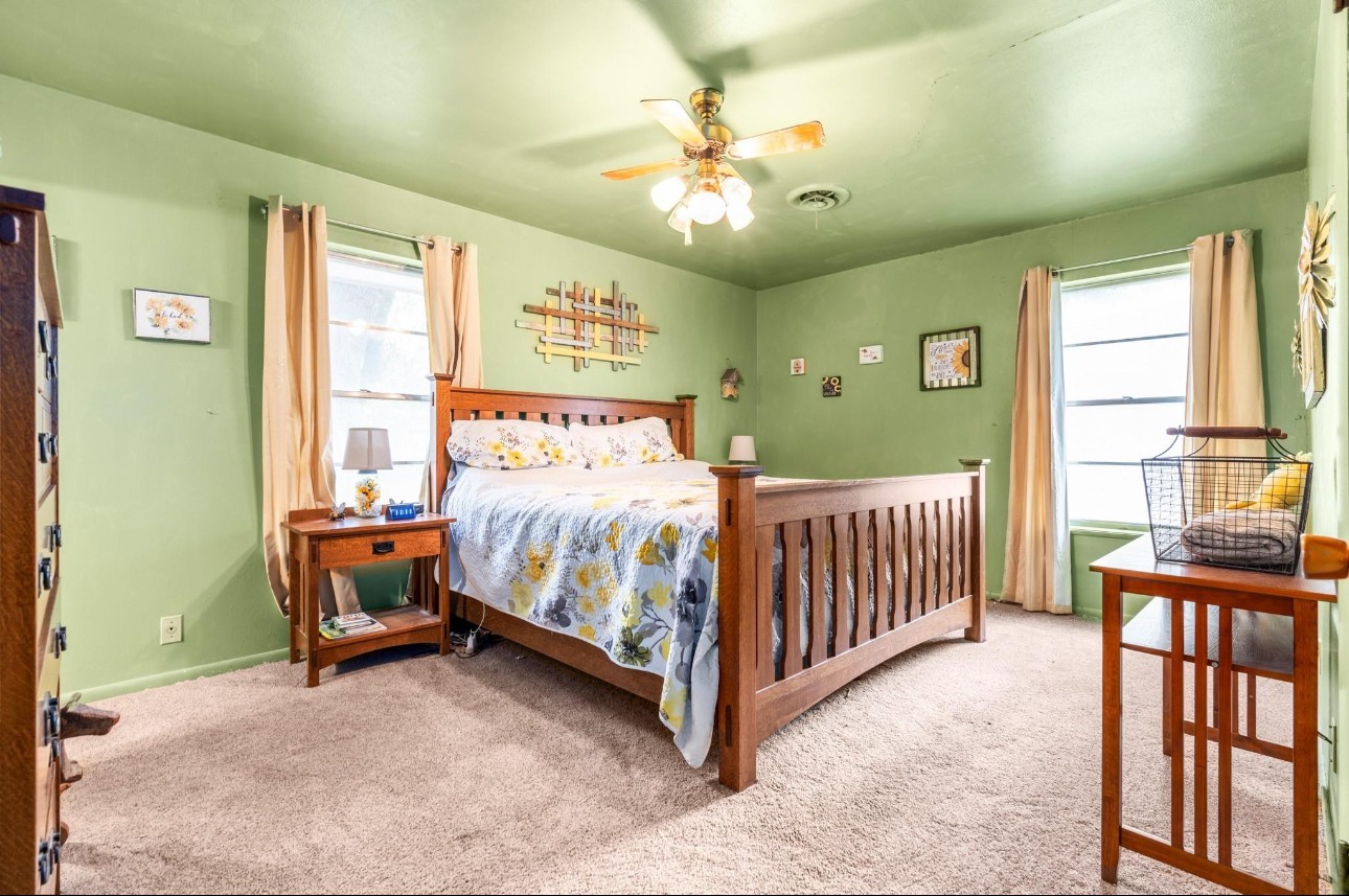 609 S Files Street Itasca TX 76055