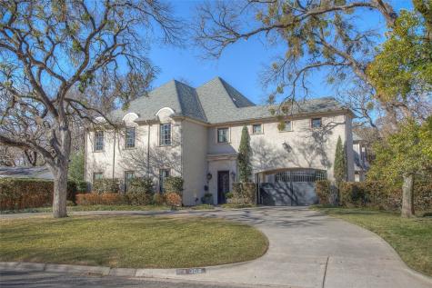 305 N Bailey Avenue Fort Worth TX 76107