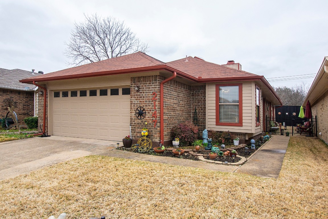 2147 Stradivarius Lane Carrollton TX 75007