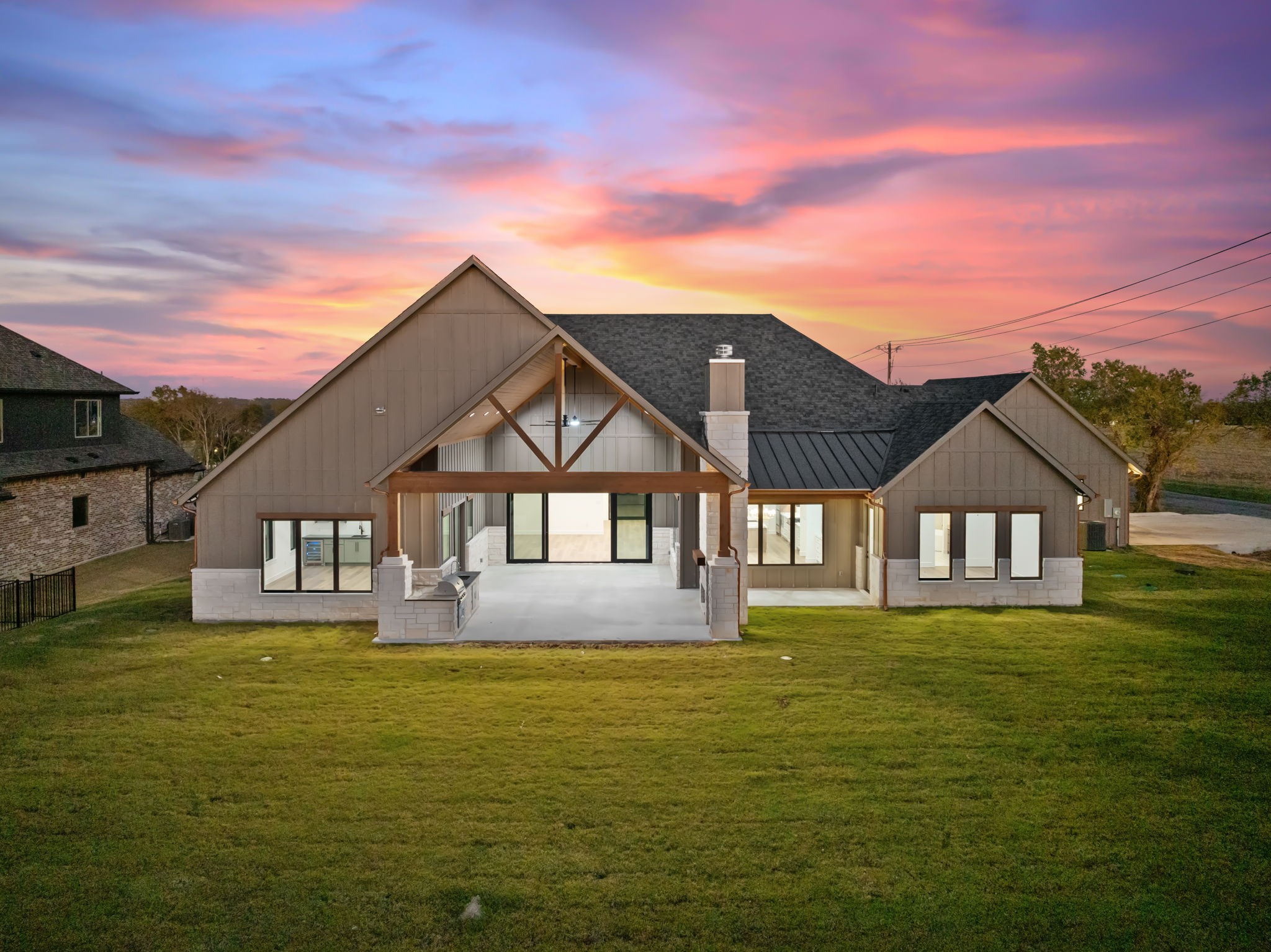 300 Ryker Lane Gunter TX 75058