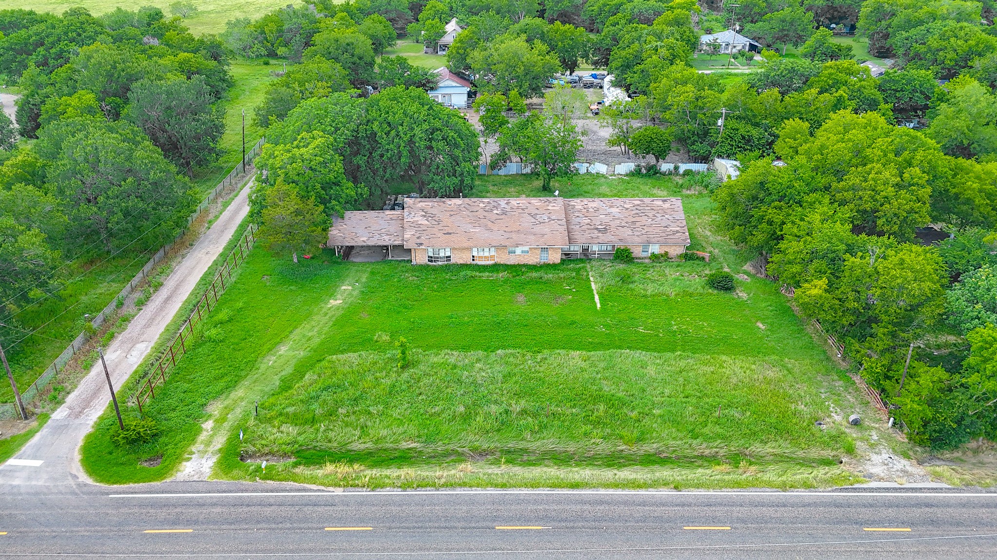 604 W Main Street Richland TX 76681