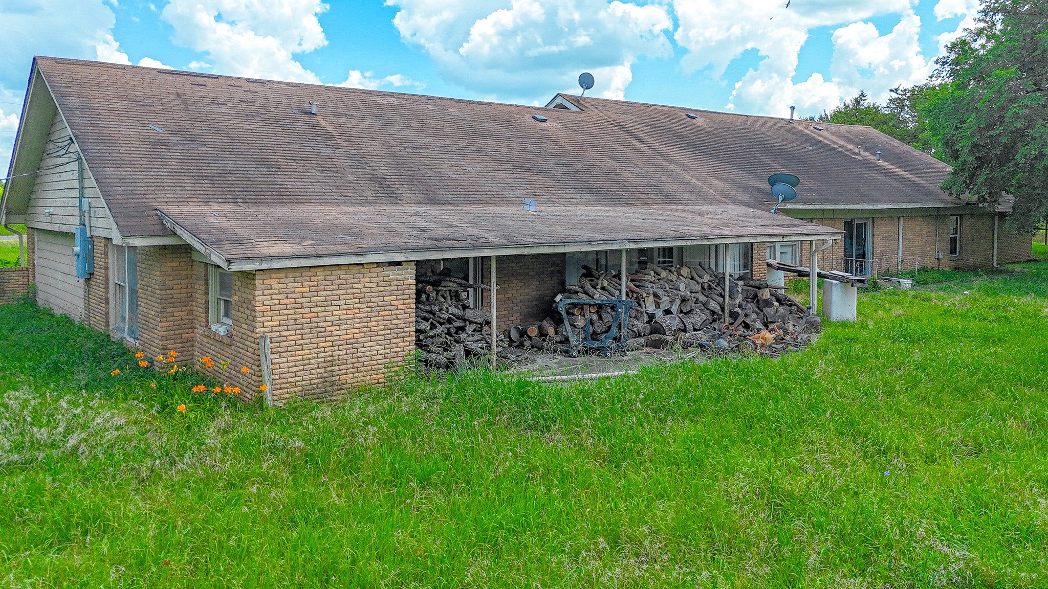 604 W Main Street Richland TX 76681