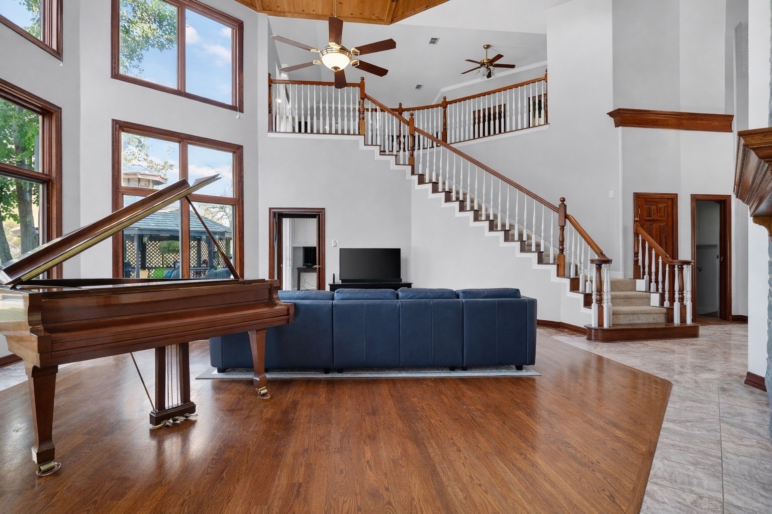 1075 Mobley Road Cedar Hill TX 75104
