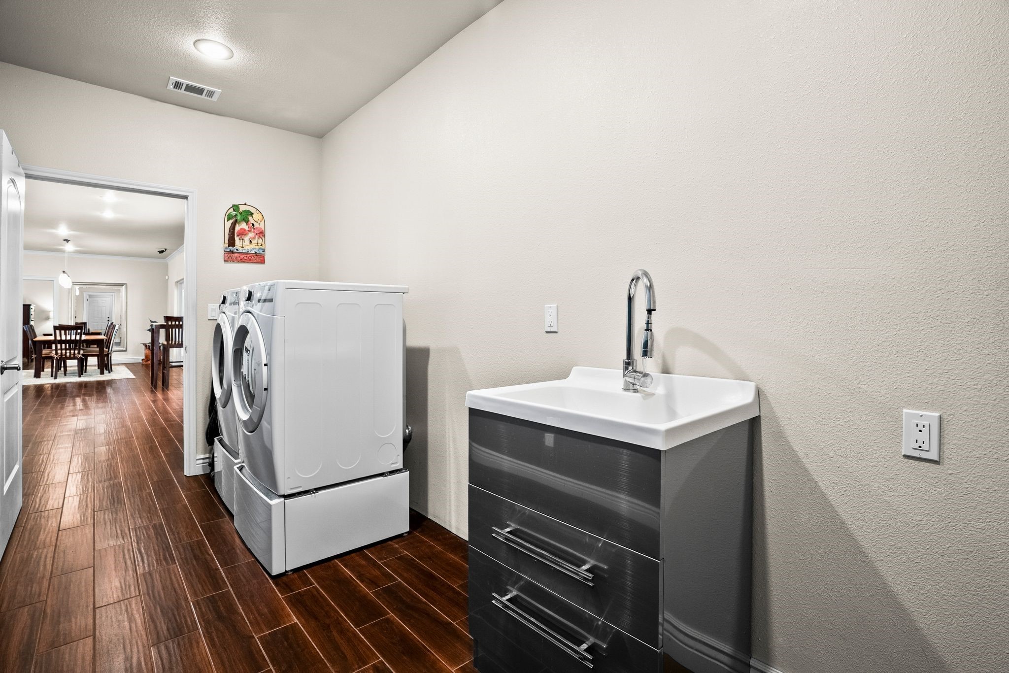 592 Rs County Road 1151 Emory TX 75440