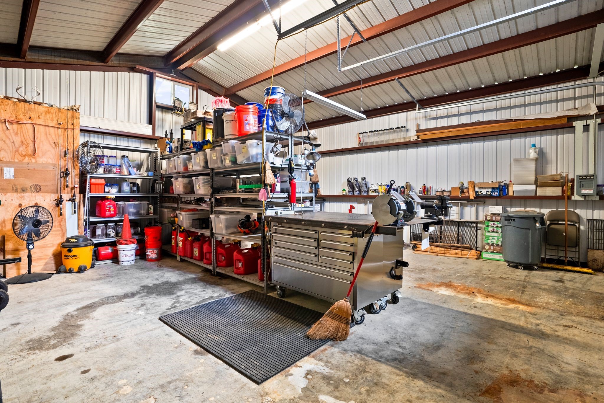 592 Rs County Road 1151 Emory TX 75440