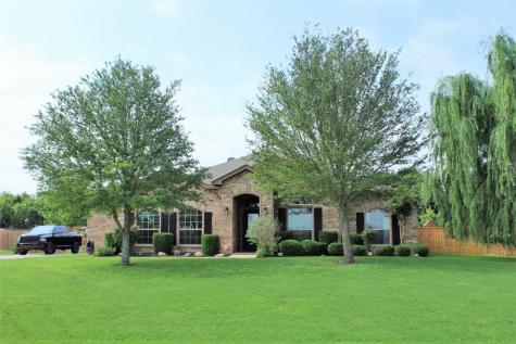 140 Creekwood Ranch Road Azle TX 76020