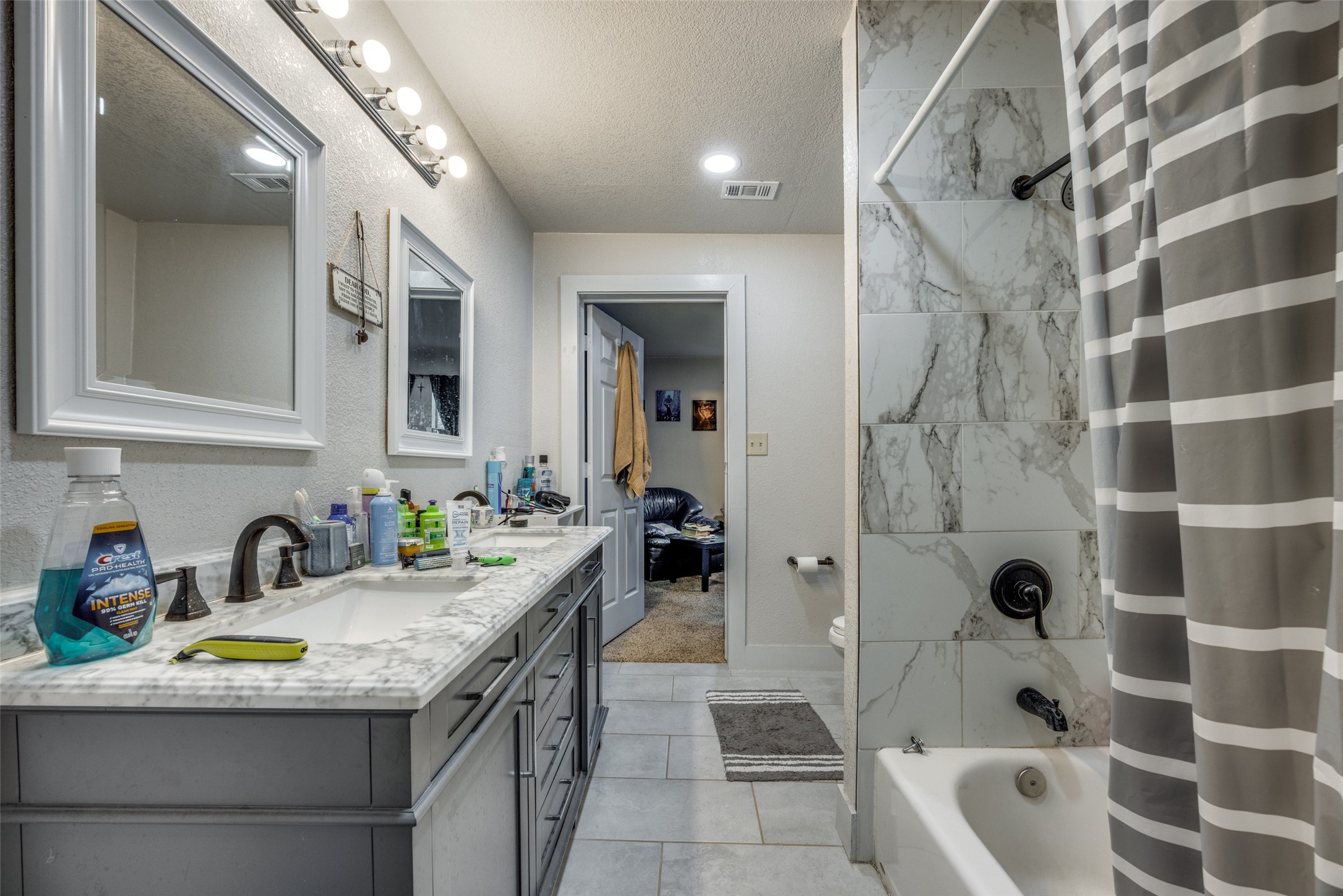 725 S Walnut Street Sherman TX 75090