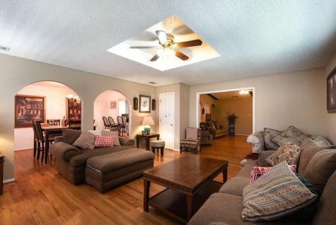 1315 Aldenwood Drive Dallas TX 75232