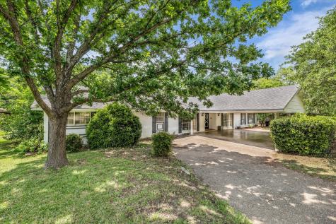 1208 Knotty Oaks Drive Woodway TX 76712