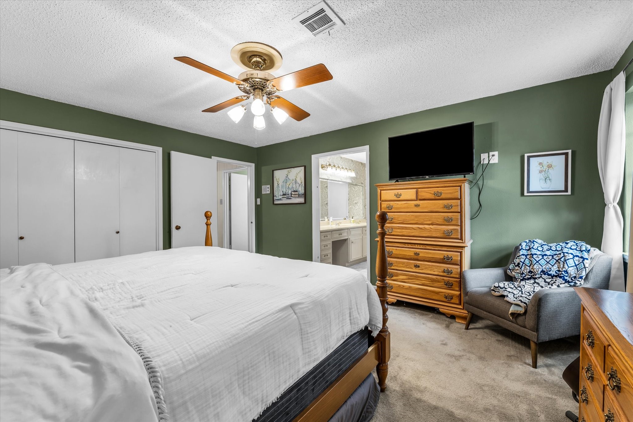1208 Knotty Oaks Drive Woodway TX 76712