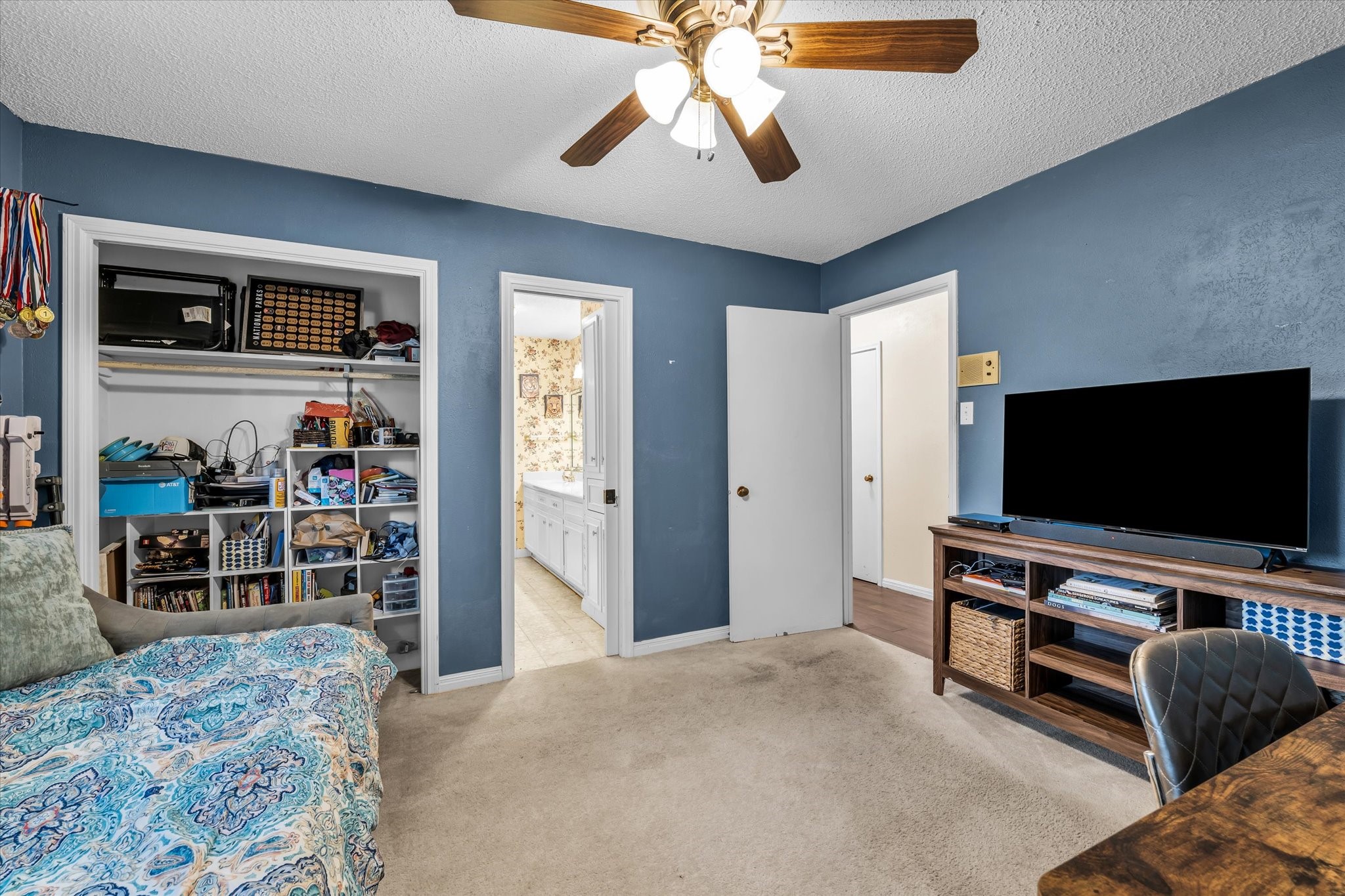 1208 Knotty Oaks Drive Woodway TX 76712