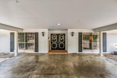 1208 Knotty Oaks Drive Woodway TX 76712