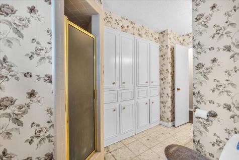 1208 Knotty Oaks Drive Woodway TX 76712
