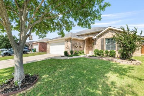 3007 Glenwood Court Aubrey TX 76227