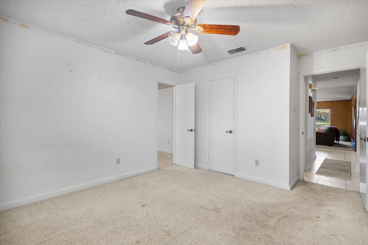207 Grass Knoll Drive Hideaway TX 75771