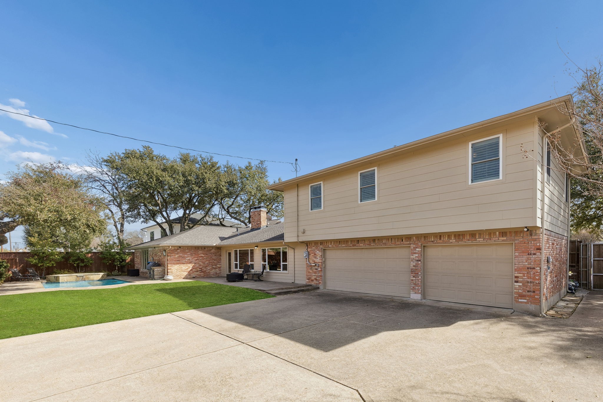 4475 Twin Post Road Dallas TX 75244