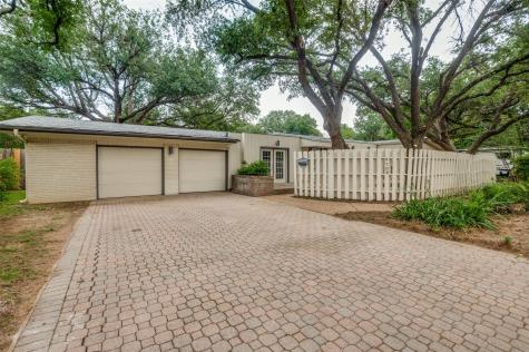 4708 Holiday Lane W North Richland Hills TX 76180