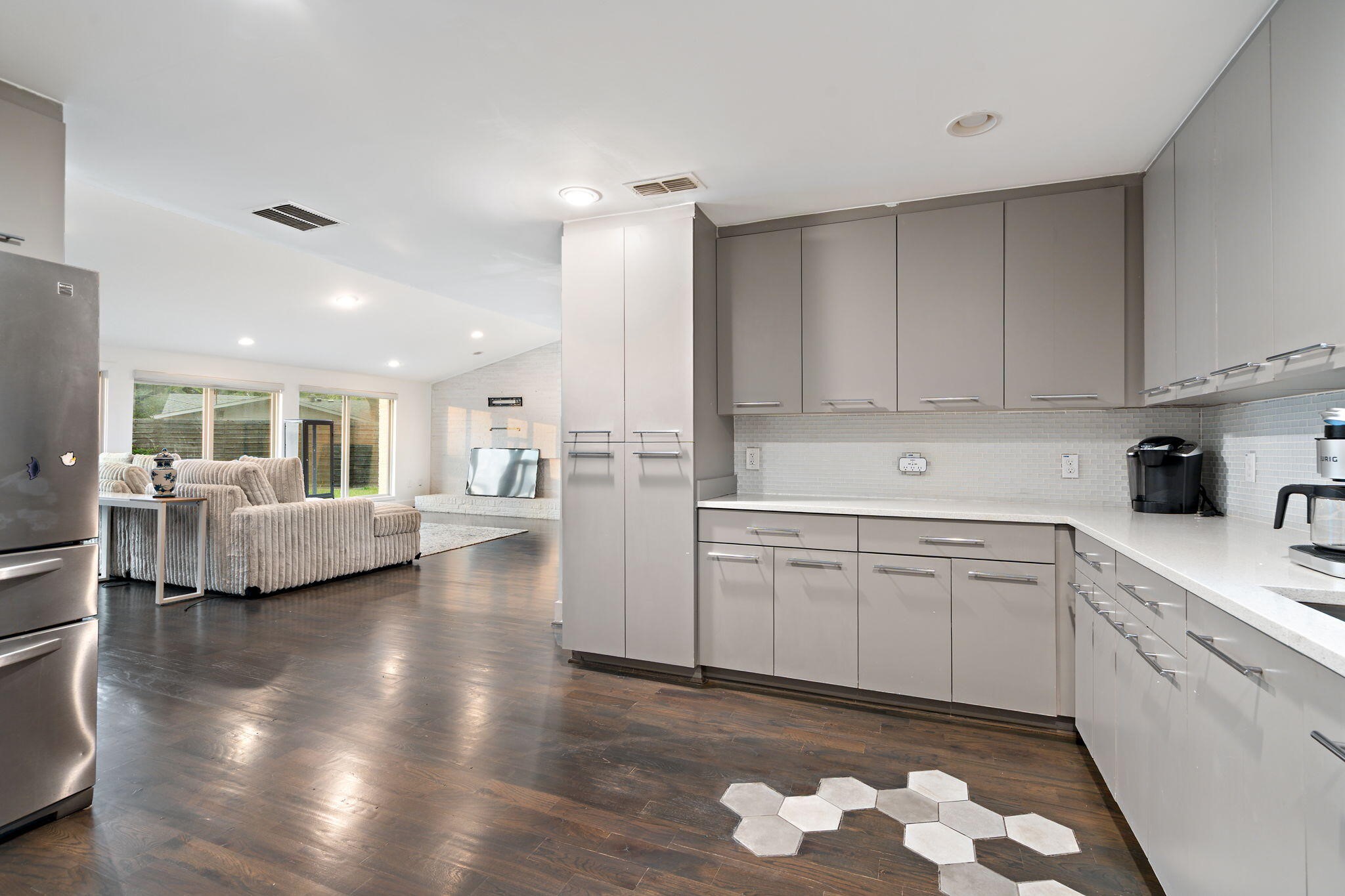 3427 Saint Cloud Circle Dallas TX 75229