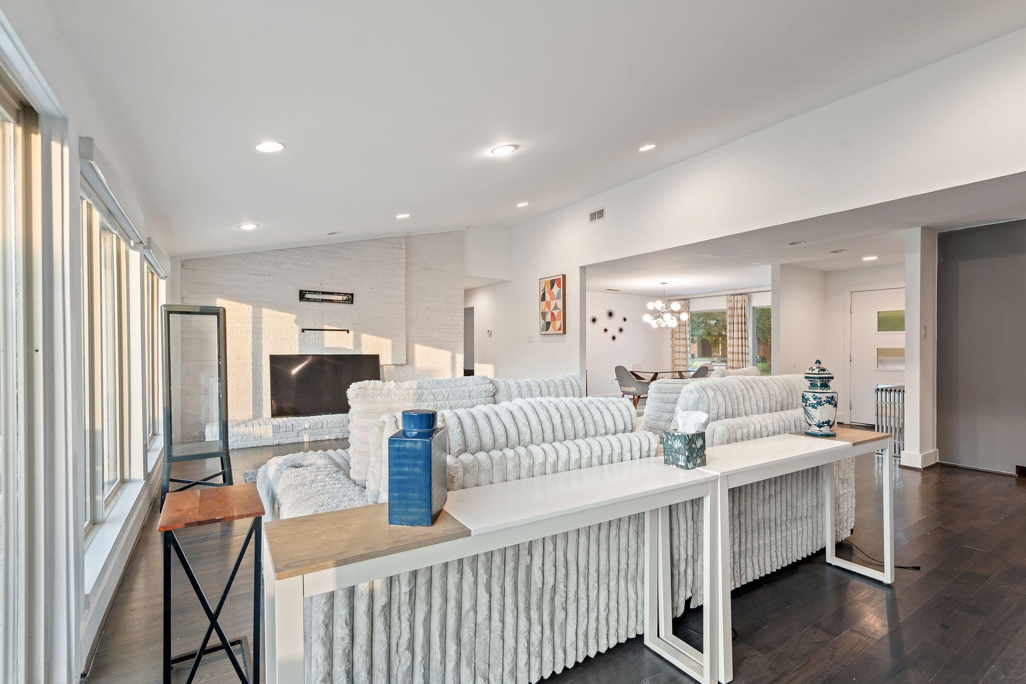 3427 Saint Cloud Circle Dallas TX 75229