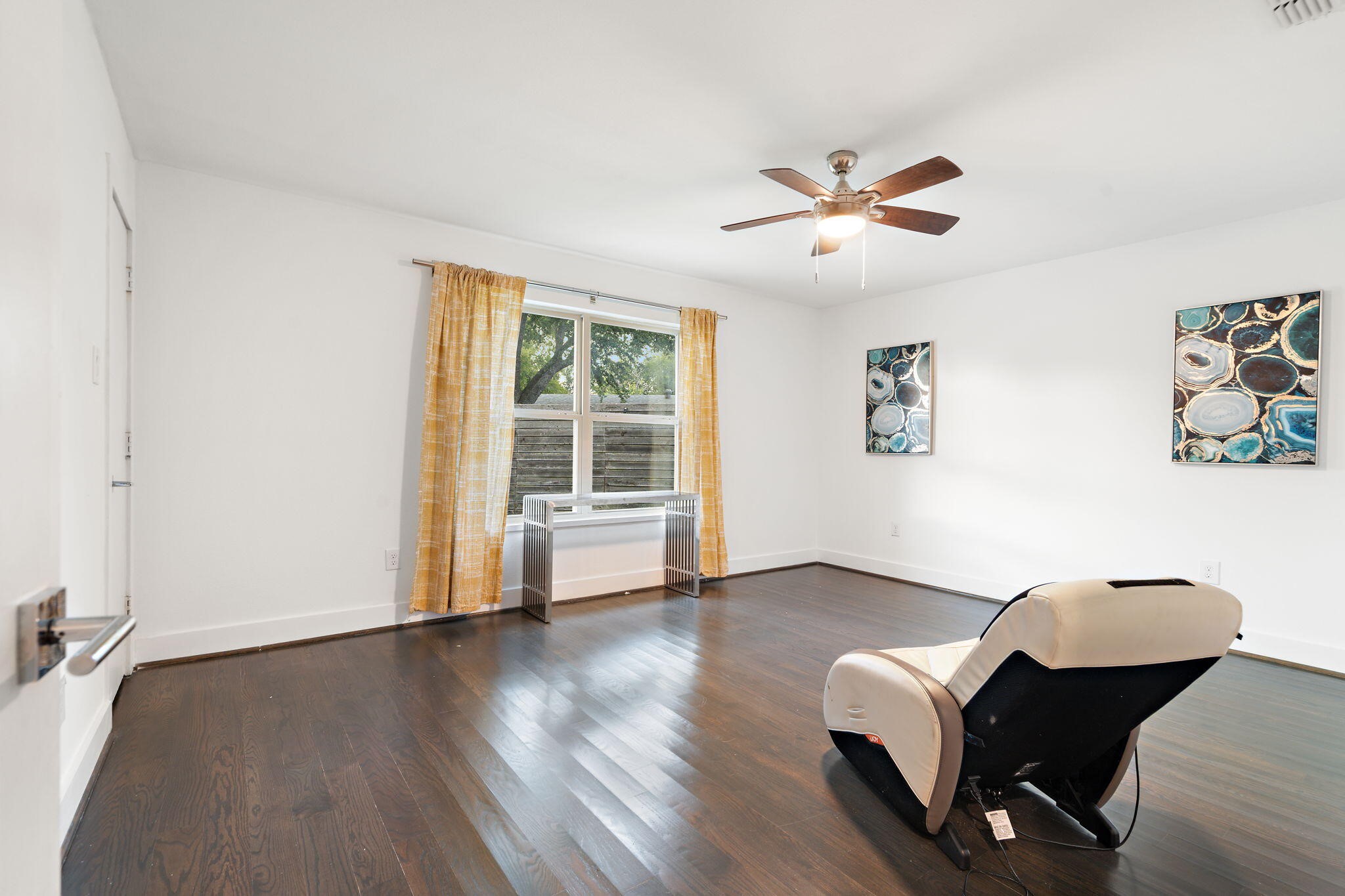 3427 Saint Cloud Circle Dallas TX 75229