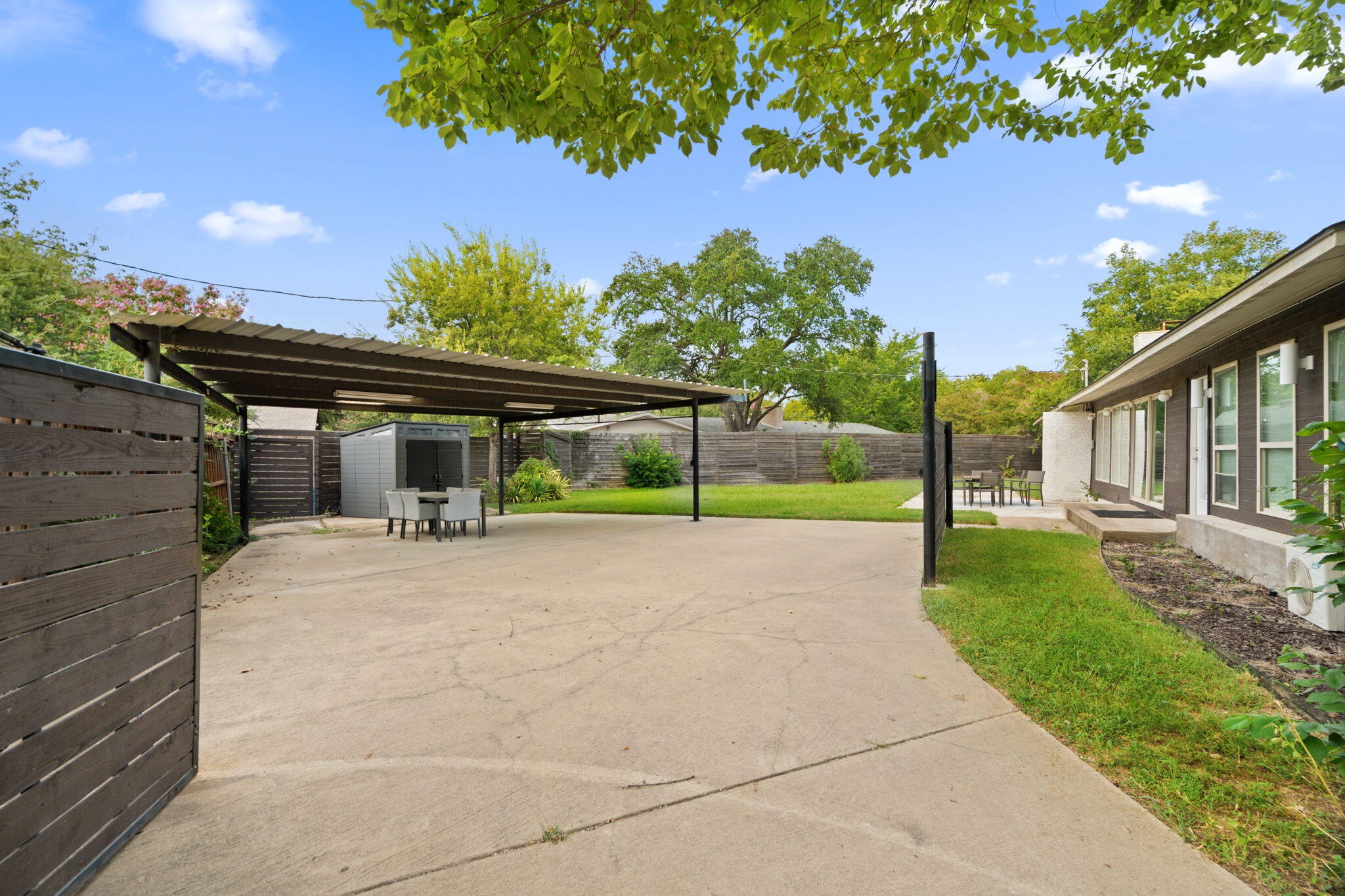 3427 Saint Cloud Circle Dallas TX 75229