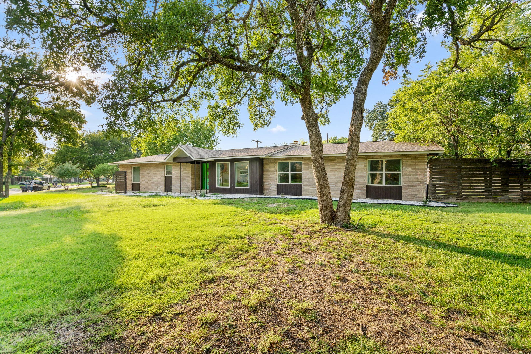 3427 Saint Cloud Circle Dallas TX 75229