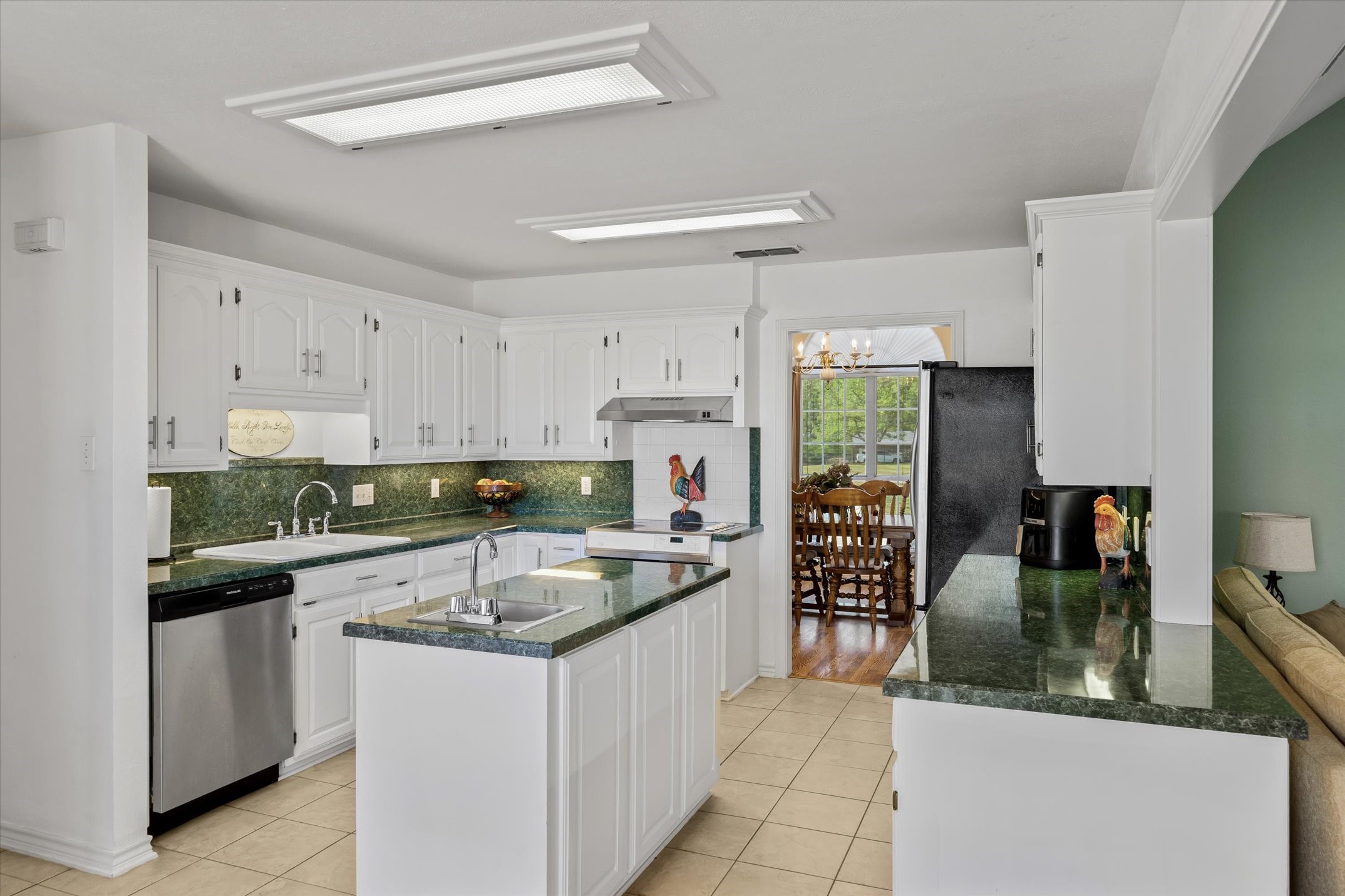 271 Vz County Road 4107 Canton TX 75103