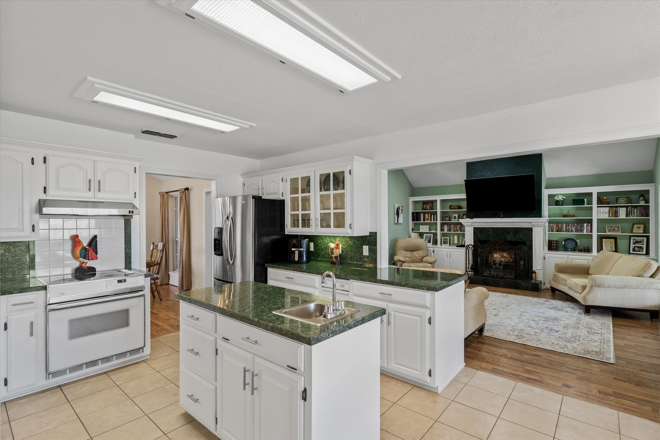 271 Vz County Road 4107 Canton TX 75103