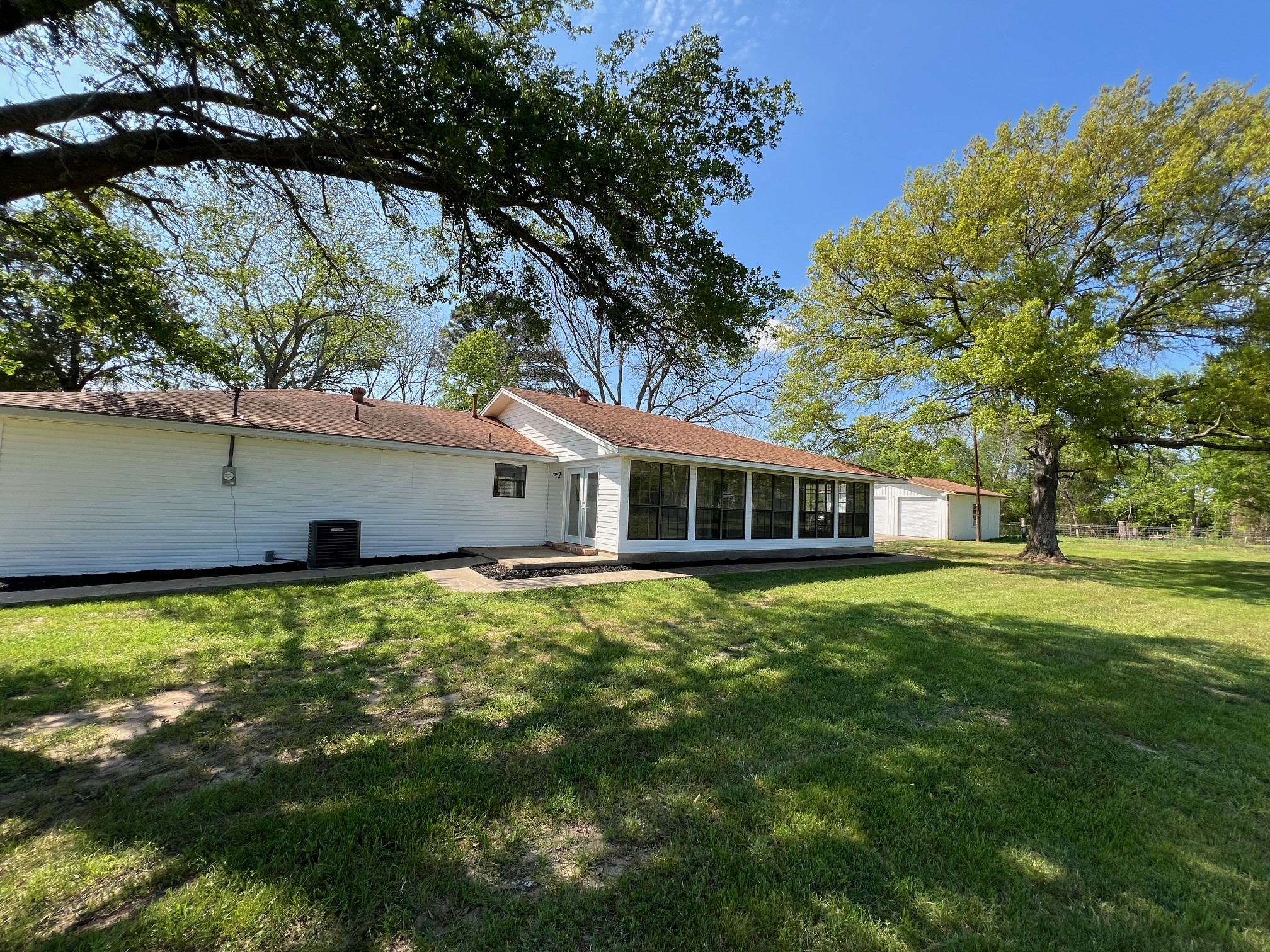 8740 County Road 2403 Tool TX 75143