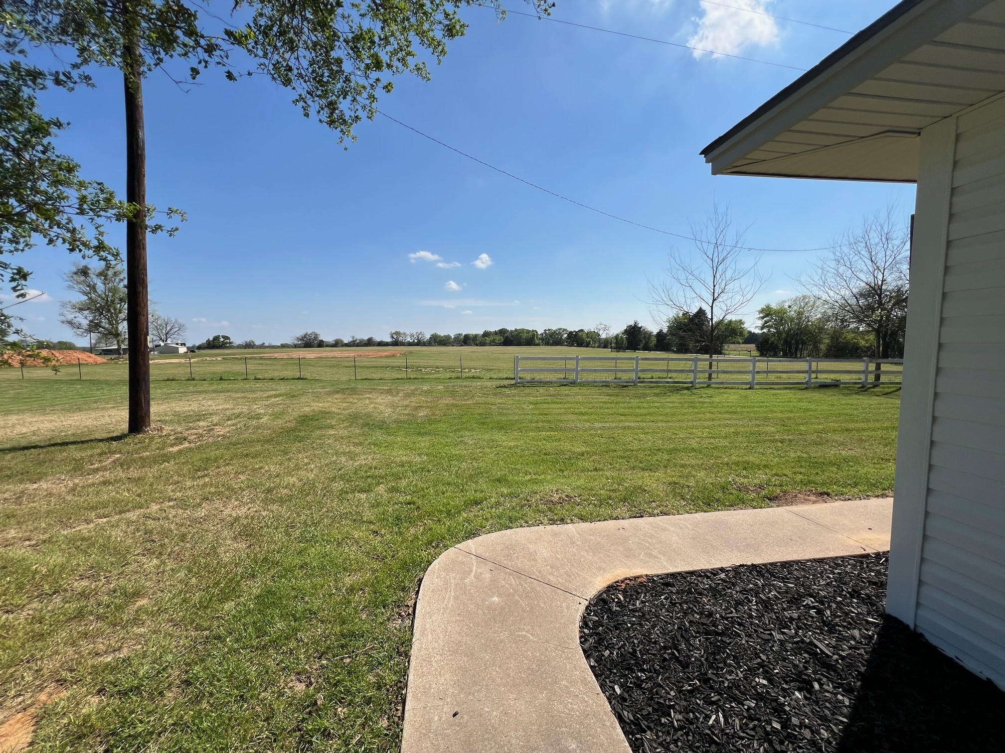 8740 County Road 2403 Tool TX 75143