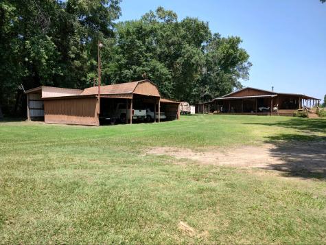 1061 County Road 1807 Yantis TX 75497