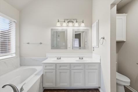 1846 Crosshaven Drive Lewisville TX 75077