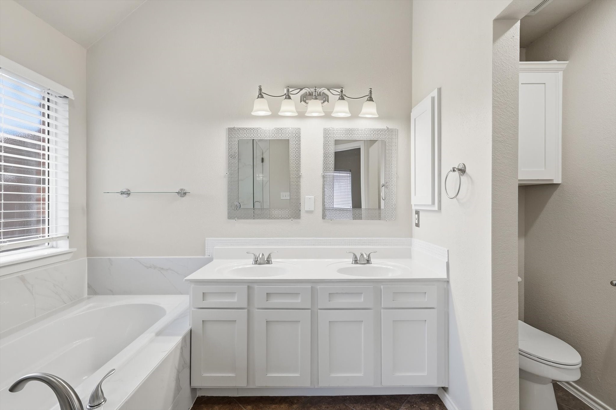 1846 Crosshaven Drive Lewisville TX 75077