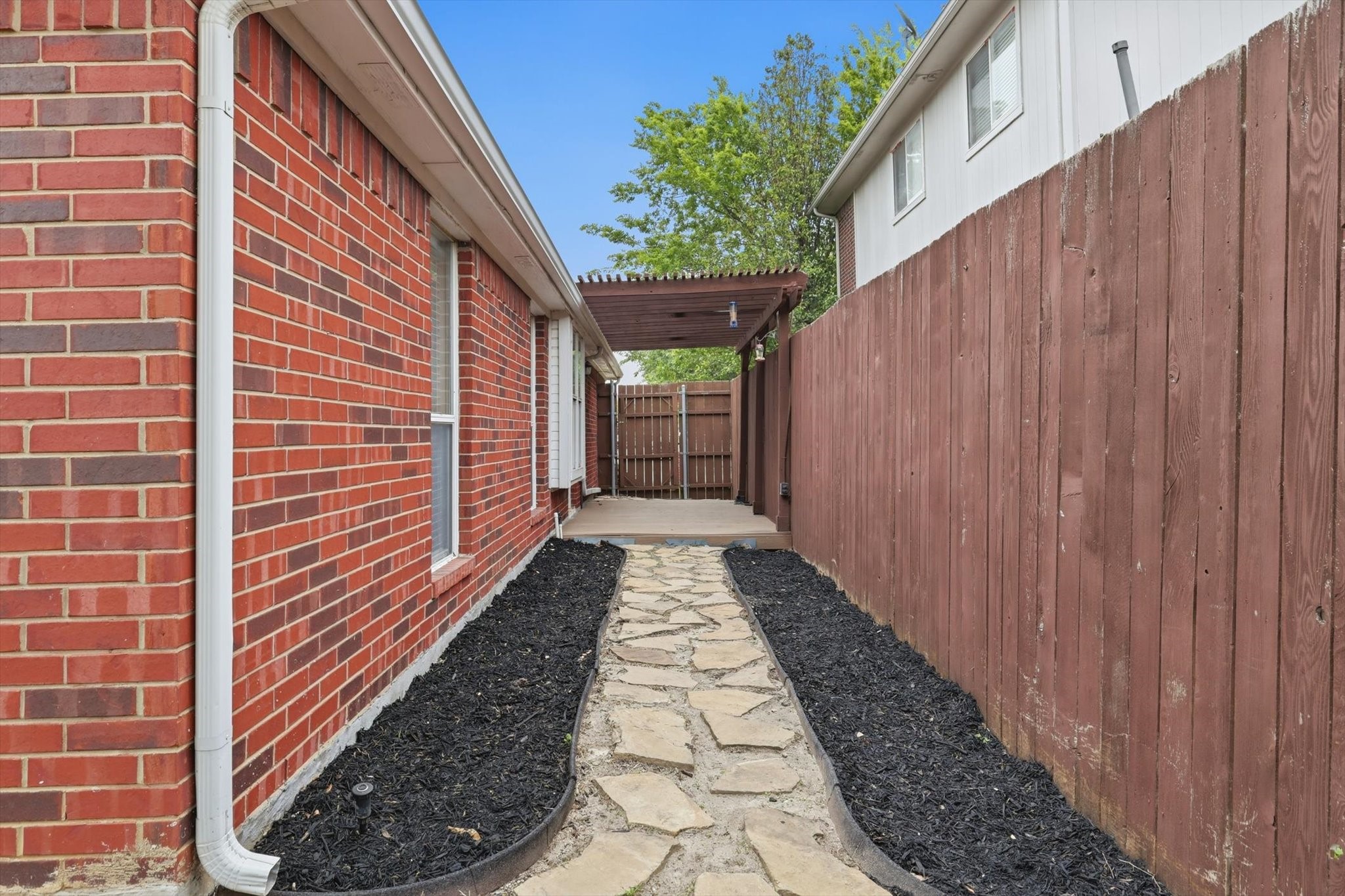 1846 Crosshaven Drive Lewisville TX 75077