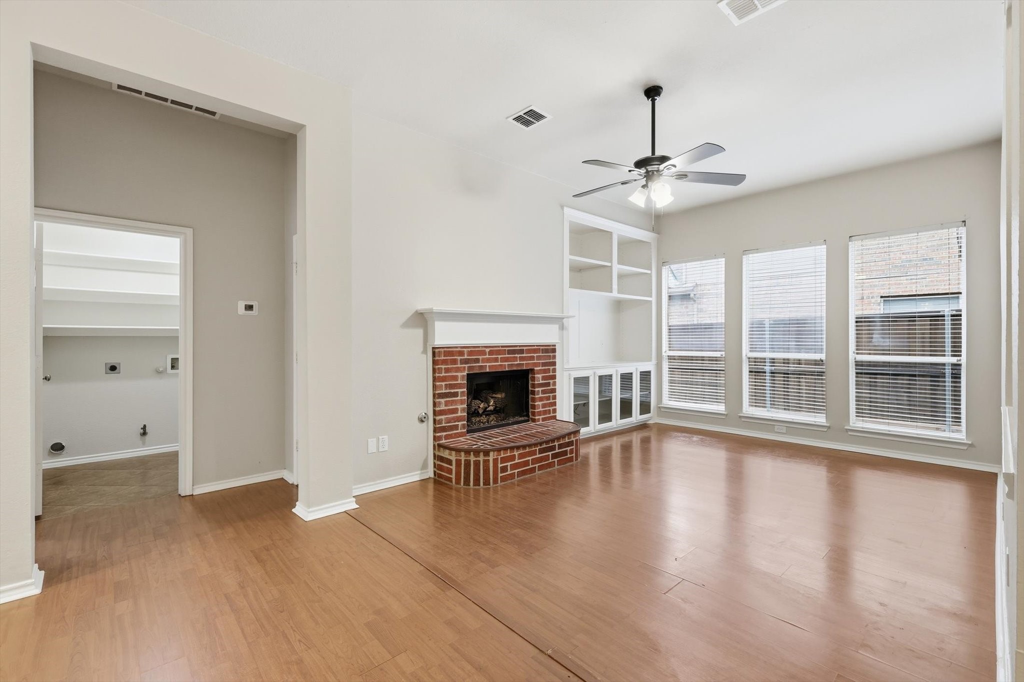 1846 Crosshaven Drive Lewisville TX 75077