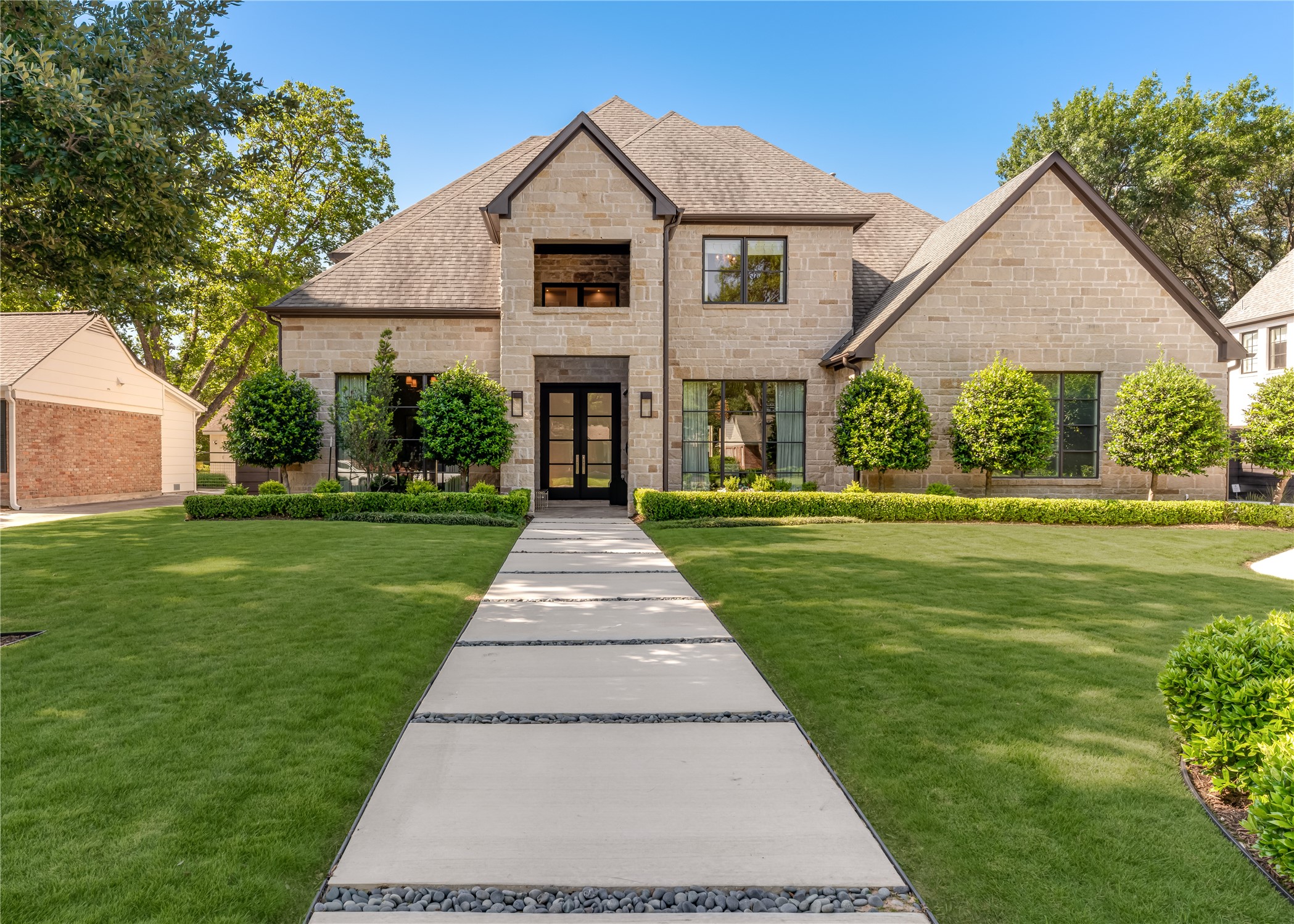 5860 Elderwood Drive Dallas TX 75230