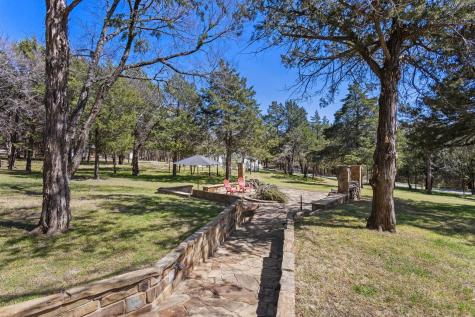 236 Homesite Road Pottsboro TX 75076
