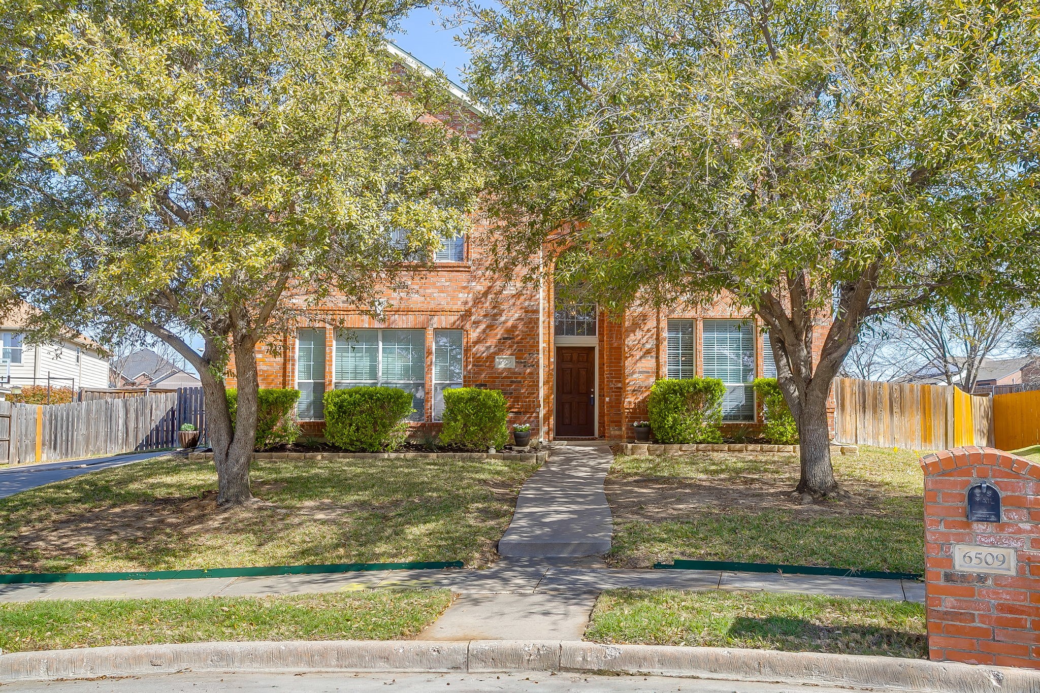 6509 Nottinghill Court North Richland Hills TX 76180