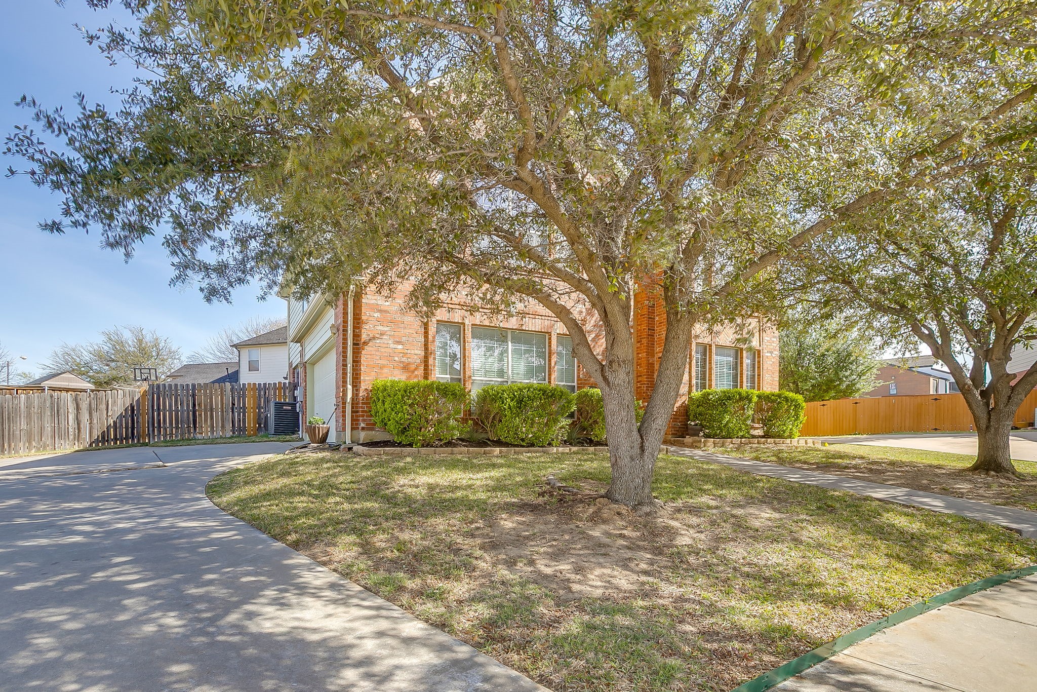 6509 Nottinghill Court North Richland Hills TX 76180
