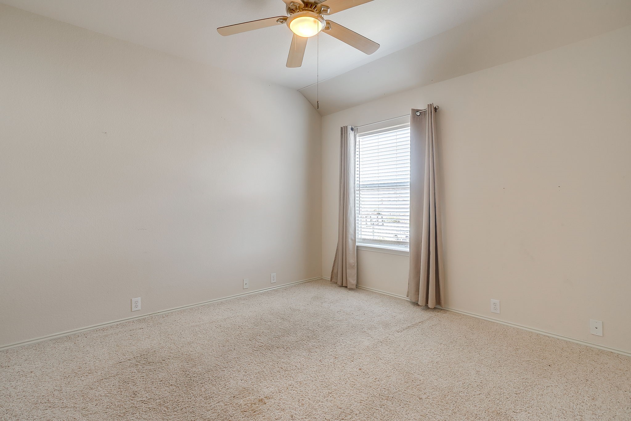 6509 Nottinghill Court North Richland Hills TX 76180